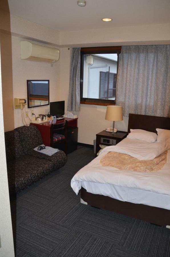 Business Hotel Top Inn Kagurano 和歌山市 エクステリア 写真